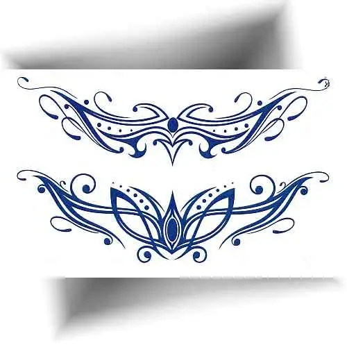 Tatouage semi-permanent au jagua avec motifs arabesques raffinés, idéal pour le bas du dos, la poitrine ou le haut du bras. Tenue de 8 à 15 jours.